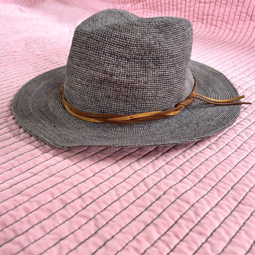 Woven Hat with Leather Detail